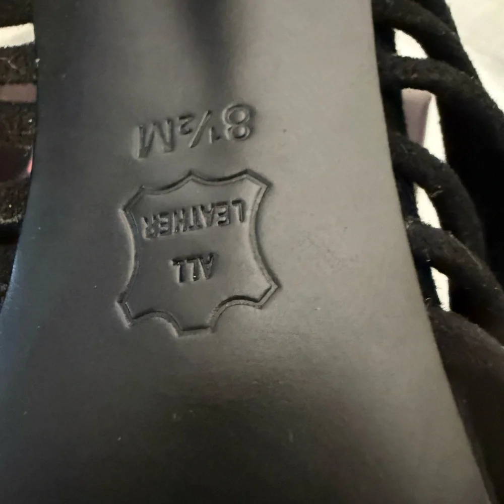 Tory Burch Black Heels Strappy Design ALL LEATHER Good Condition Offers Welcome - Picture 15 of 16